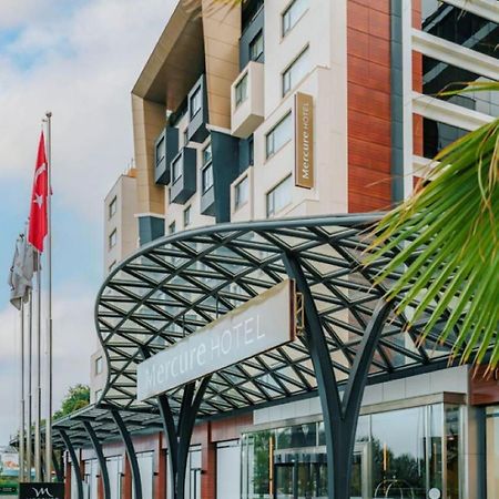 Mercure Trabzon Hotel Exterior foto Entrance of the hotel