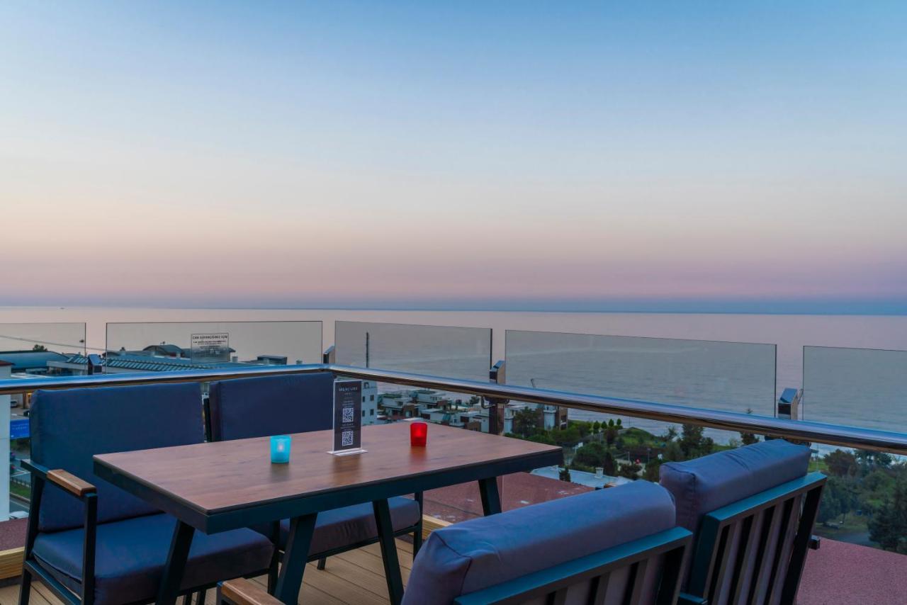 Mercure Trabzon Hotel Exterior foto Skyline Bar